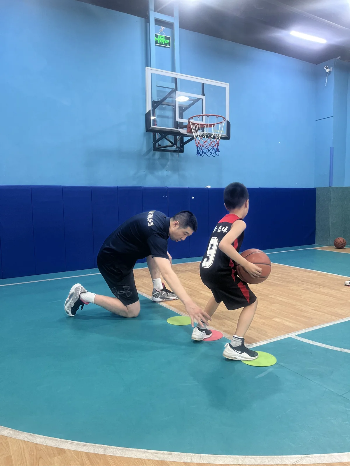 7岁儿童篮球基础训练计划方案_2